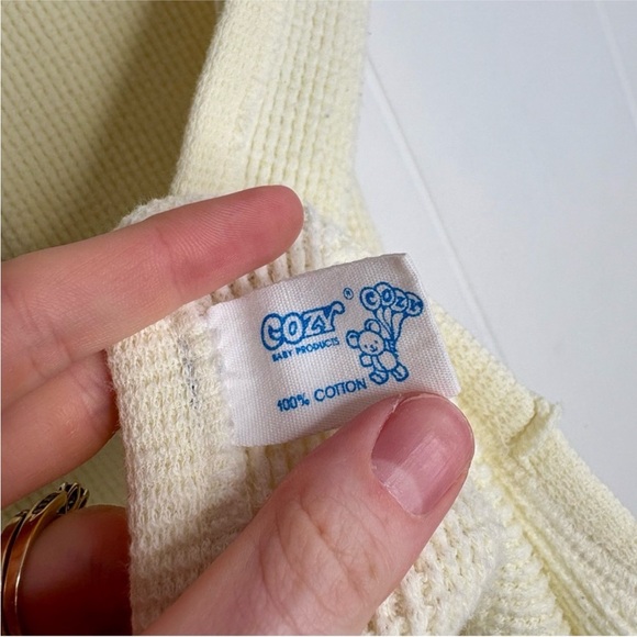 VINTAGE Cozy JE. Morgan Pale Butter Yellow Thermal Waffle Knit Baby Blanket Gift - Picture 4 of 6